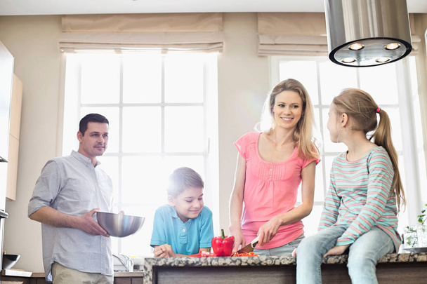 Family preparing food - Фото, зображення