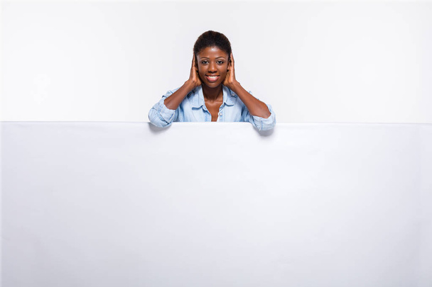 black woman on white empty panel  - Foto, imagen