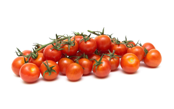 cherry tomatoes isolated on white background - Foto, afbeelding