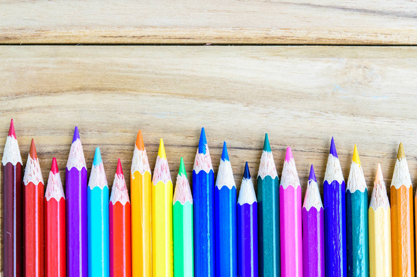 barevné dřevěné tužky - Fotografie, Obrázek