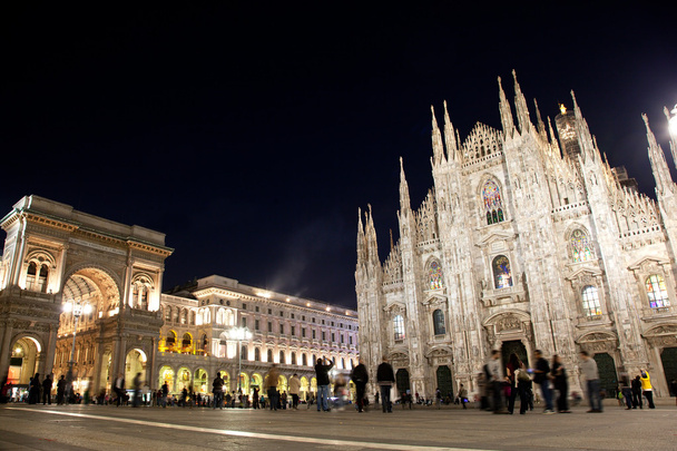 Milanon katedraali, Vittorio Emanuele II galleria. Italia
 - Valokuva, kuva