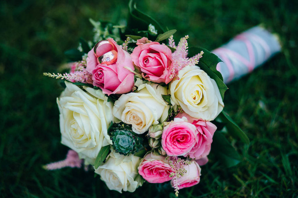 flowers wedding decoration rings - Photo, image