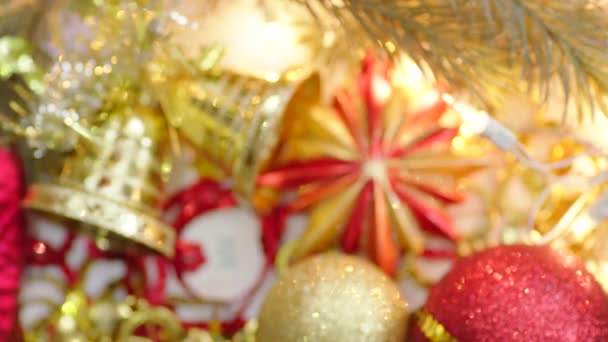 Jour du Nouvel An sur la page du calendrier avec décoration
 - Séquence, vidéo