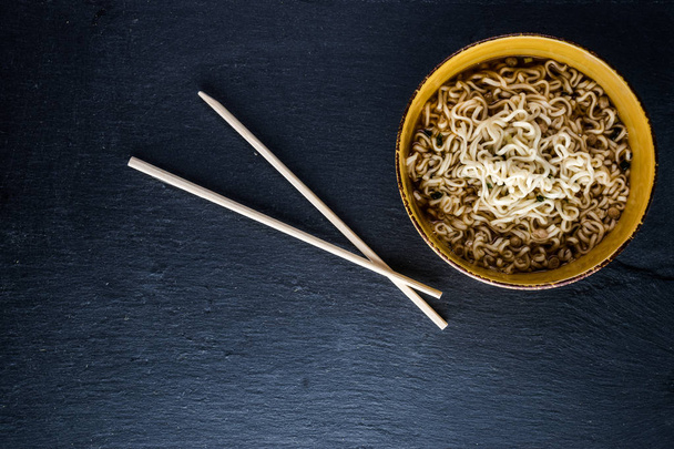 Asian Noodles on stone board - Foto, imagen
