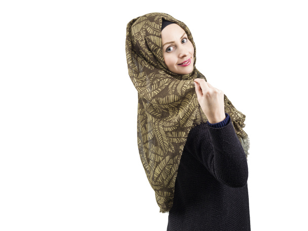 mooie jonge islamitische vrouwen met sjaal - Foto, afbeelding