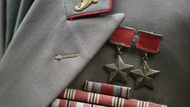 Federal Şerif iki altın yıldız ile üniforma  - Video, Çekim