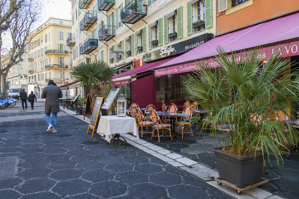  NICE, FRANCE, on JANUARY 6, 2017. Picturesque cafe on the city street  - Foto, immagini
