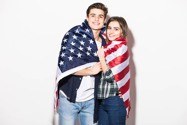 Young couple cover with US Flag - Fotografie, Obrázek