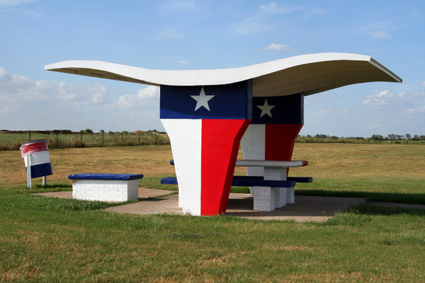 Техасский стол для пикника
 - Фото, изображение