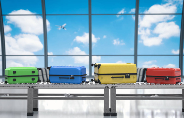 equipaje de colores en la cinta transportadora
 - Foto, imagen