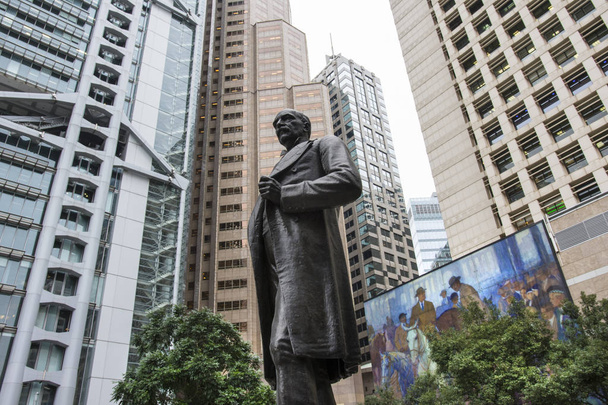 Plaza de la Estatua en Hong Kong
 - Foto, imagen