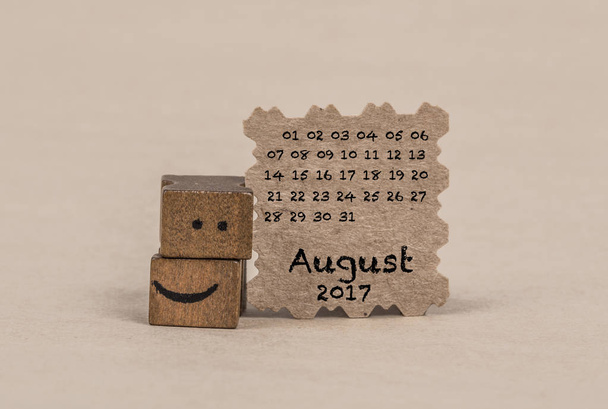 2017 年 8 月のカレンダー - 写真・画像