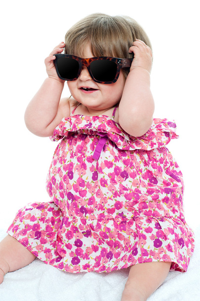 Cute little toddler wearing classy shades - Фото, изображение