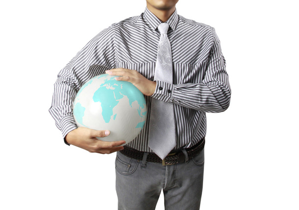 earth globe in zijn handen - Foto, afbeelding