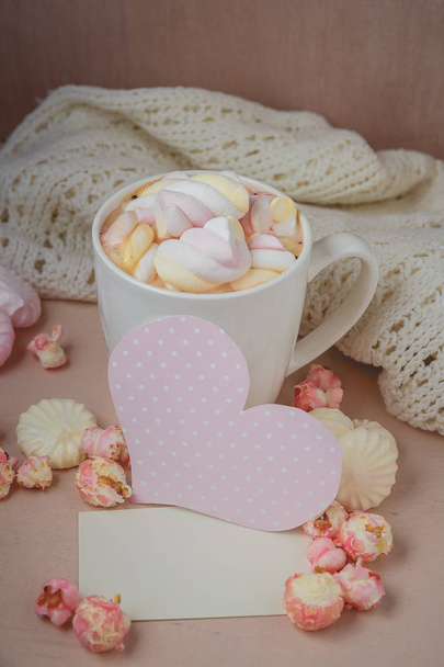 Good morning with hot chocolate on wooden table - Φωτογραφία, εικόνα