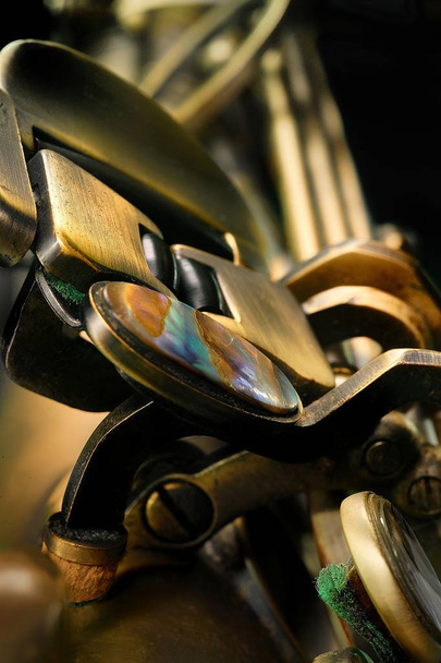Saxofone close-up
 - Foto, Imagem