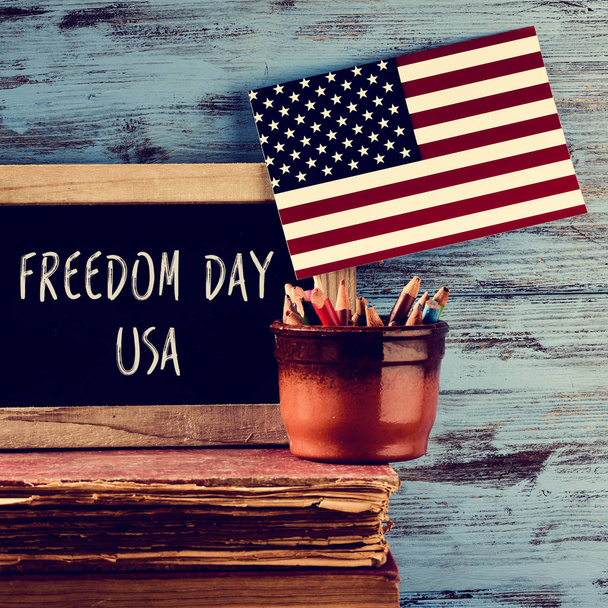 text svobody den usa a americká vlajka - Fotografie, Obrázek