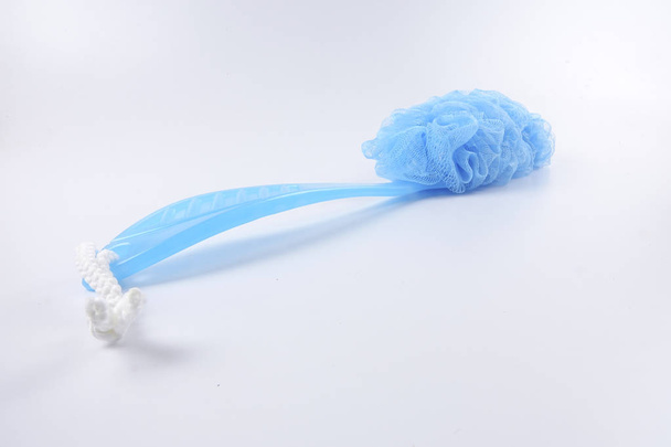 Cepillo azul aislado en blanco
. - Foto, imagen