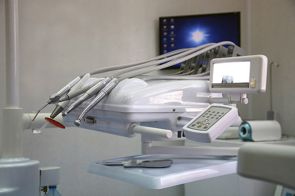Устаткування стоматології
 - Фото, зображення