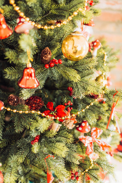 Christmas tree and Christmas decorations - Zdjęcie, obraz