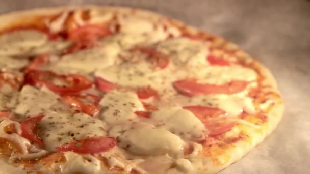 Pizza baking in oven - Filmati, video