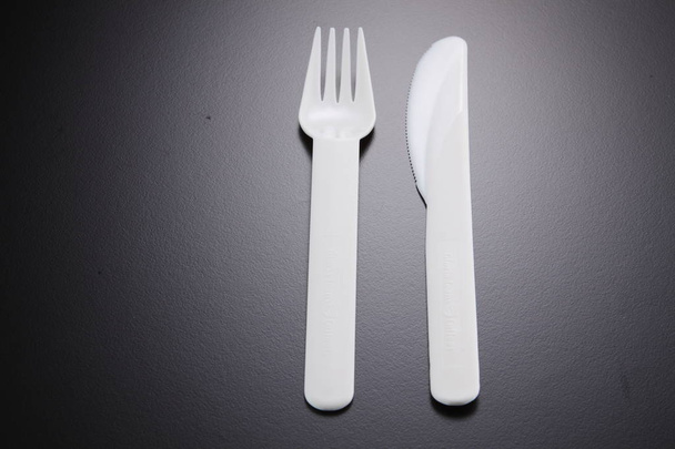 kids plastic fork and knife - Φωτογραφία, εικόνα