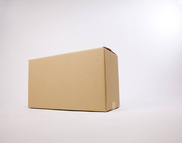 delivery cardboard box - Фото, изображение