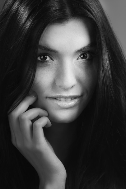 whiteblack portrait of attractive brunette with shining eyes - Fotoğraf, Görsel