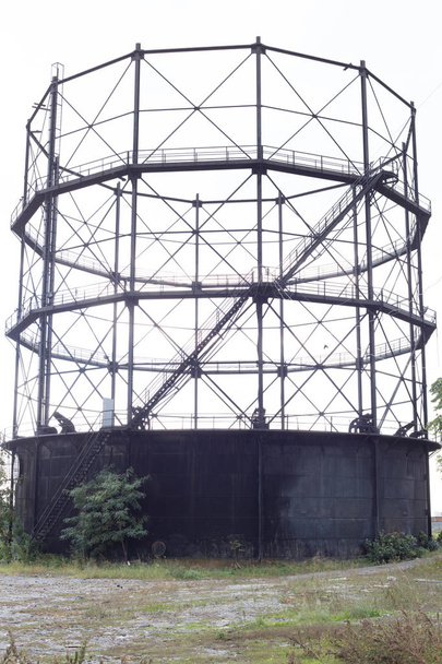Старих сталевих Gasometer
  - Фото, зображення