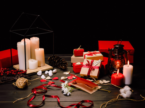 Gift boxes and candles  - 写真・画像