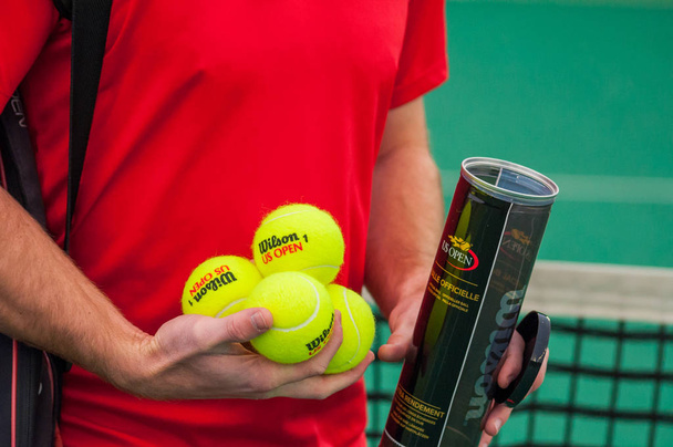 Closeup of new tennis balls Wilson US open - Foto, Bild