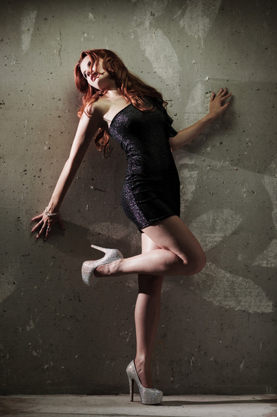 Hot redhead girl - Valokuva, kuva