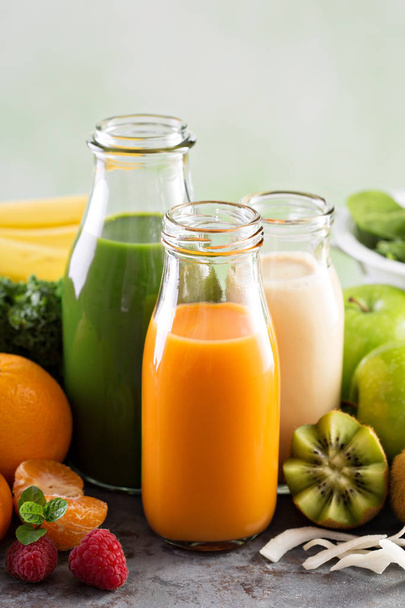 Variety of fresh vegetable and fruit juices - Φωτογραφία, εικόνα