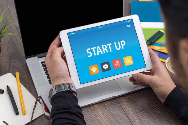 START UP CONCEPT ON TABLET  - Foto, immagini
