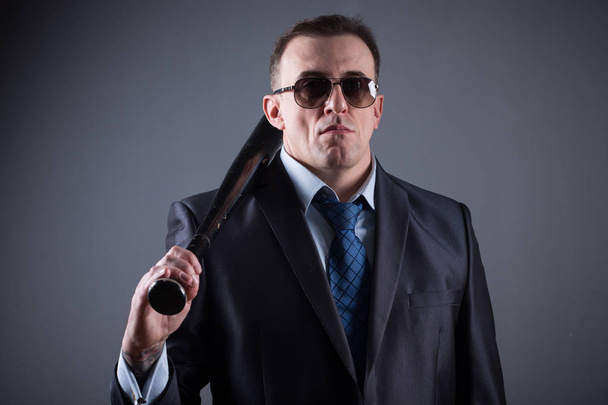 male gangster with baseball bat - Foto, afbeelding