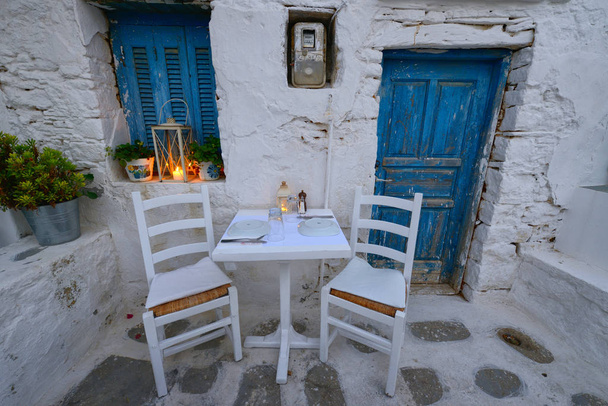 Romantikus vacsora Folegandros - Fotó, kép