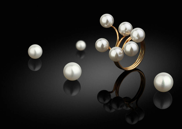 jewelry piece, ring with pearls on black background - Fotografie, Obrázek