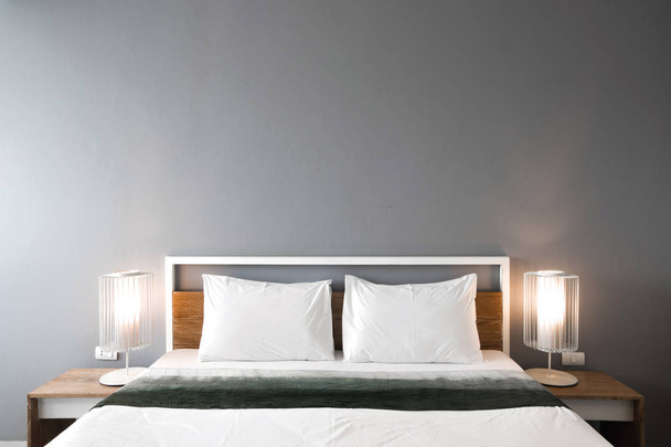 Moderní ložnice design, manželská postel - Fotografie, Obrázek