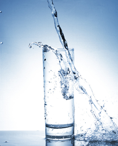 Botella agua
 - Foto, imagen