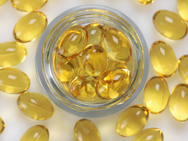 Vitamin oil capsules - Foto, afbeelding