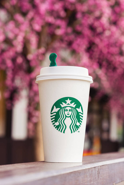 Товар з Starbucks кави - Фото, зображення