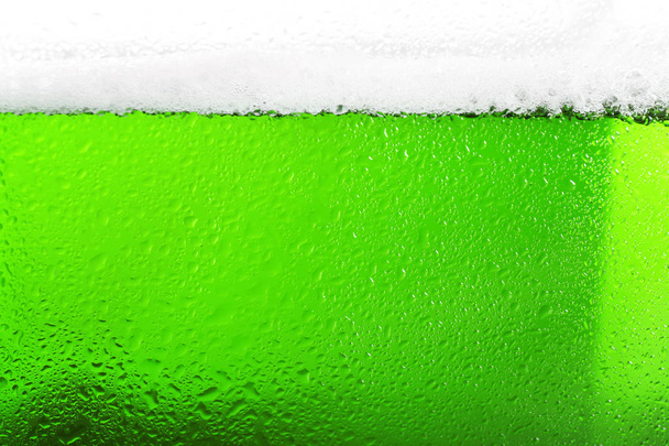 bicchiere con birra verde
. - Foto, immagini