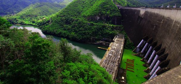 Imagem de barragens em tak Tailândia
 - Foto, Imagem