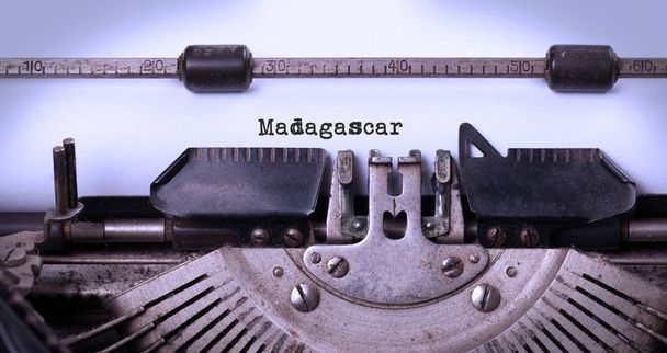 Stara maszyna do pisania - Madagaskar - Zdjęcie, obraz