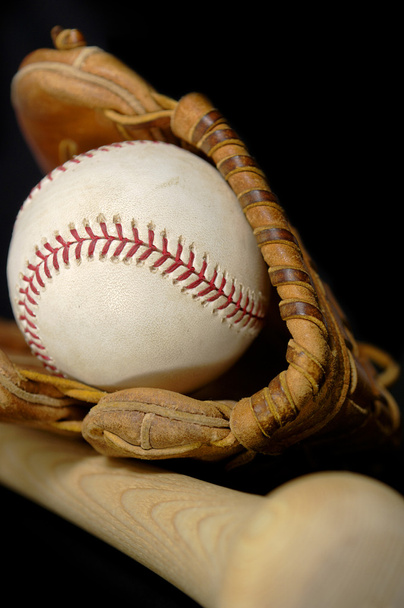 Baseball and Bat on black - Zdjęcie, obraz