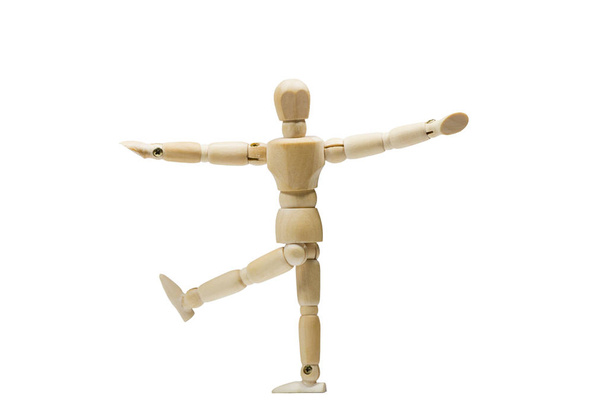 Homme en bois yoga isolé fond blanc - Photo, image