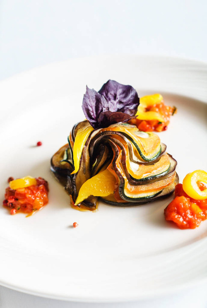 Colorful roasted vegetables - Fotoğraf, Görsel