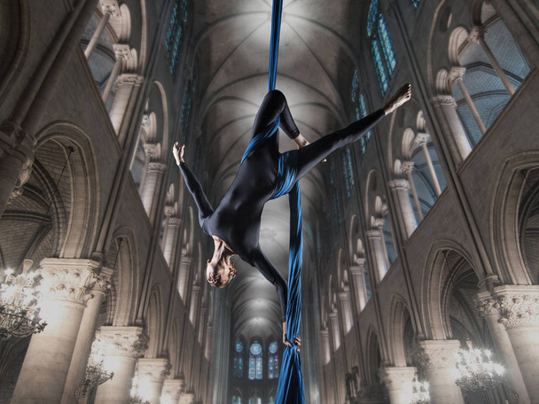 beautiful woman dancing with aerial silk - Fotografie, Obrázek