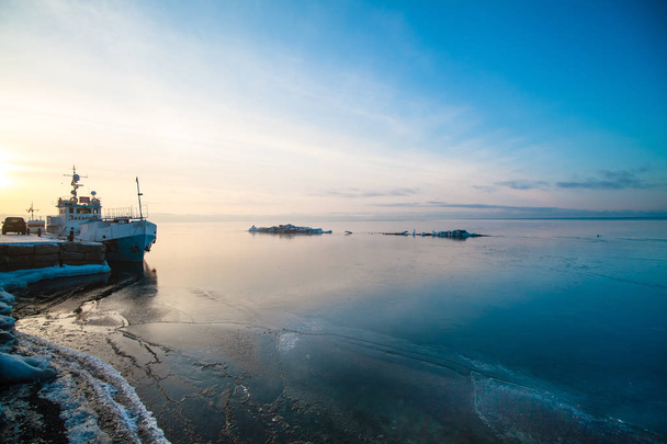 Lake Baikal winter - Fotoğraf, Görsel