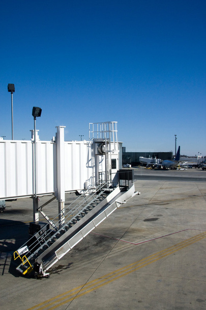 Aéroport jet moyen - Photo, image